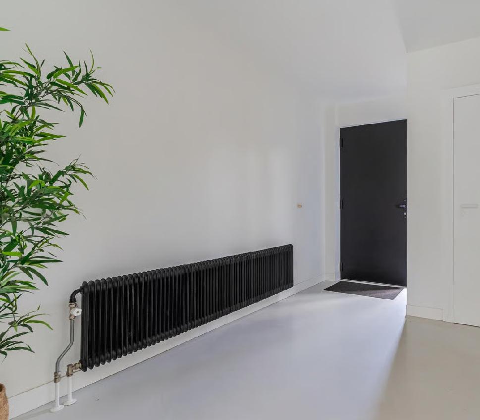 3x Industriële Radiator - Mat Zwart - 2m, Doe-het-zelf en Verbouw, Verwarming en Radiatoren, Gebruikt, Radiator, Minder dan 60 cm