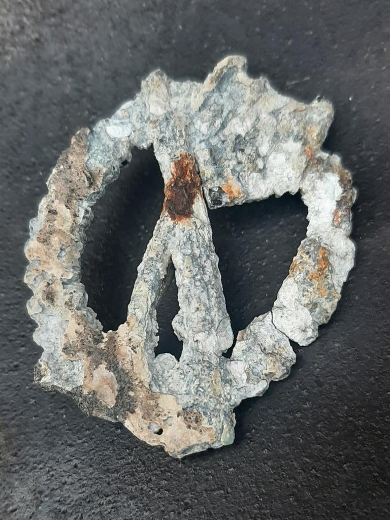Vondst, Ophalen of Verzenden, Overige soorten, Embleem of Badge