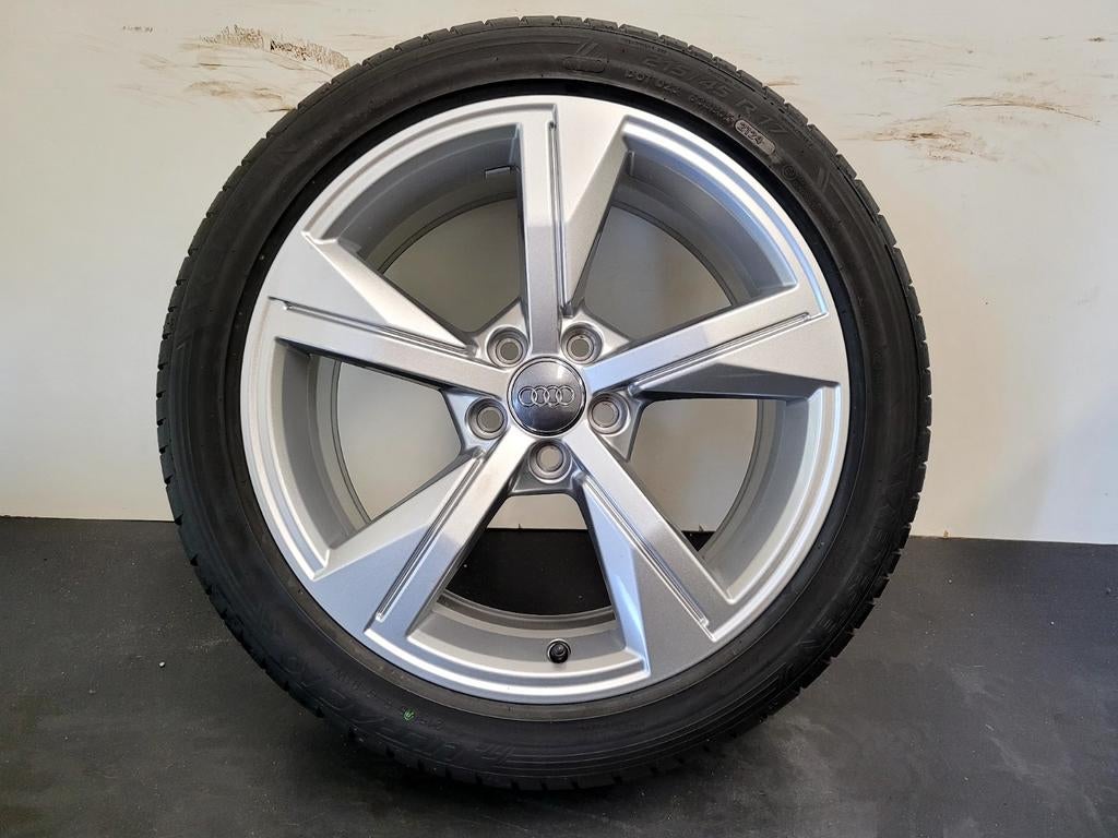 Nieuw 17 inch audi A1 velgen 215 55 17 zomer seat skoda vw, Ophalen, 215 mm, Banden en Velgen, Nieuw