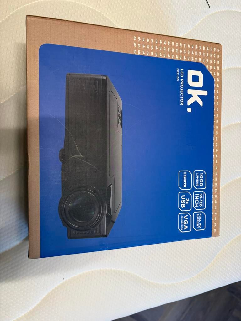 OK. LED Projector - Compact en klaar voor gebruik!, Ophalen of Verzenden, Zo goed als nieuw, LED, Overige resoluties