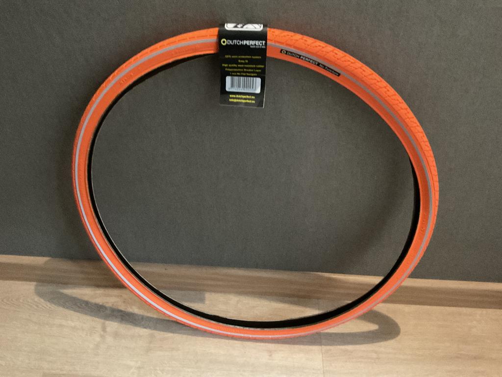 Buitenband Dutch perfect 28 x1,40  €12,50, Dutch Perfect, Nieuw, Ophalen of Verzenden