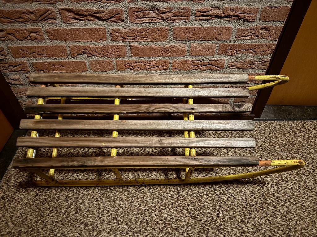 TE  KOOP  ijs slede (ijsslee), Ophalen, Gebruikt, Overige typen, Overige merken