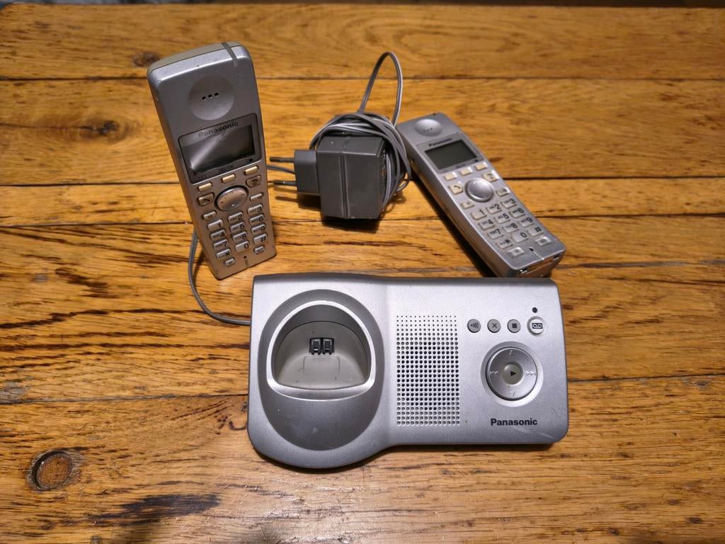Panasonic telefoon set met basisstation en antwoordapparaat, Ophalen of Verzenden, Gebruikt