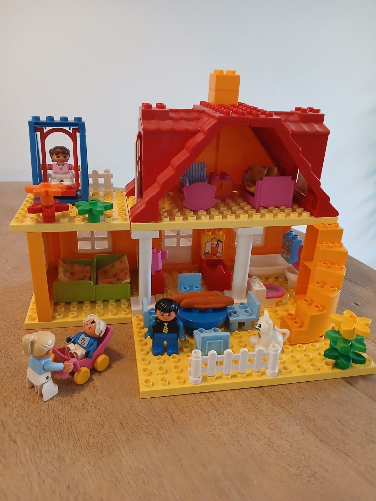 Lego Duplo Familiehuis met figuren en accessoires, Verzenden, Gebruikt