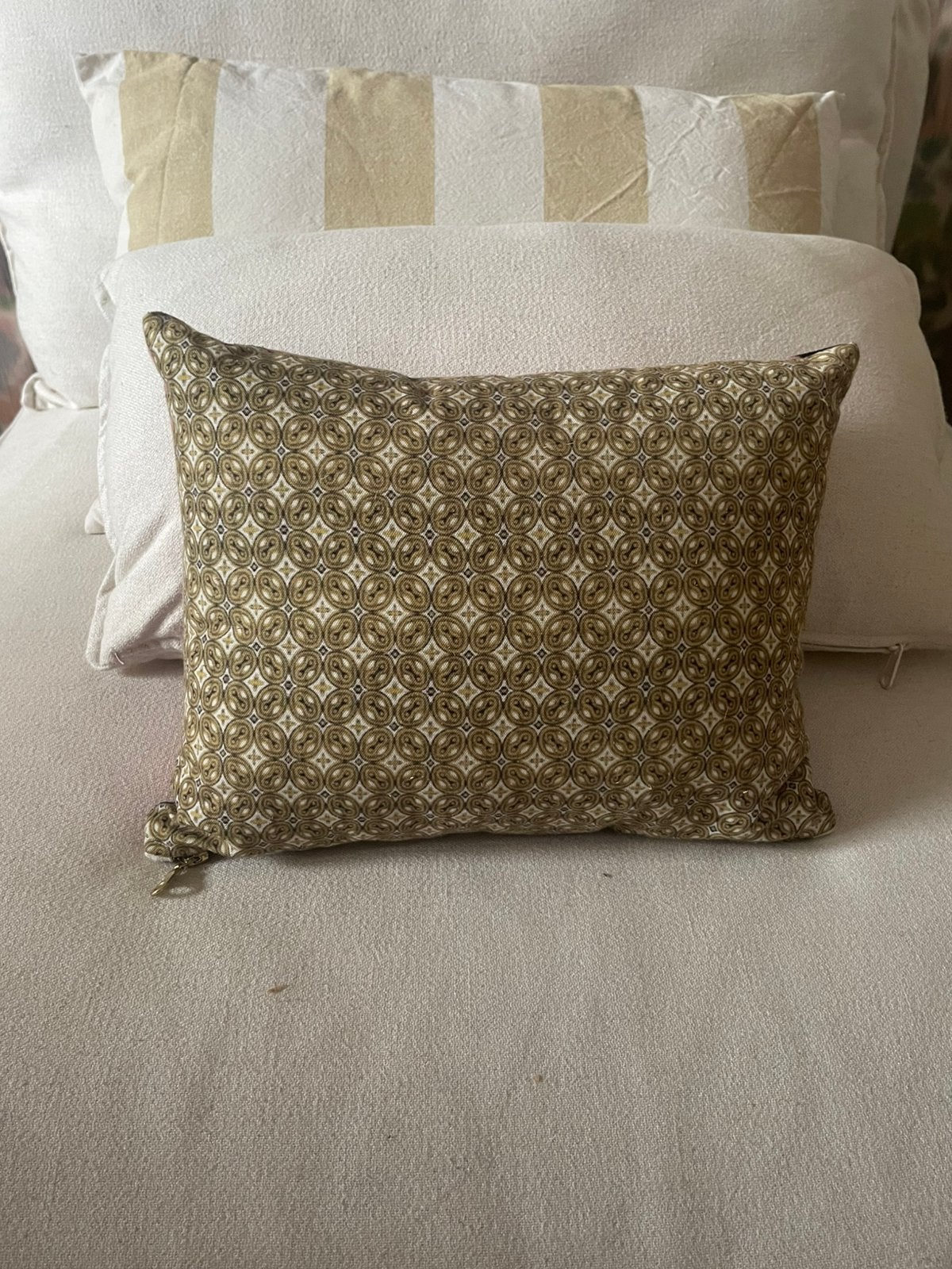 Hkliving kussen, Ophalen of Verzenden, Zo goed als nieuw, Beige, Vierkant