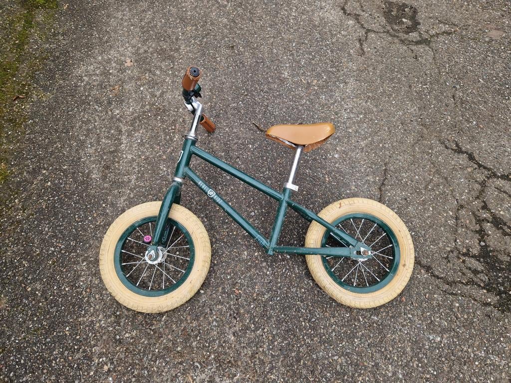 Loopfiets opknapper - banden stuk, Ophalen, Gebruikt, Minder dan 16 inch, Rebel