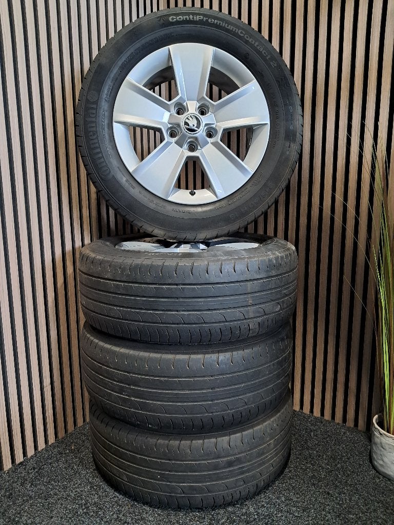 16 inch 5x112 Skoda Yeti Superb Karoq Seat Ateca zie adv., Ophalen, 16 inch, Banden en Velgen, Skoda