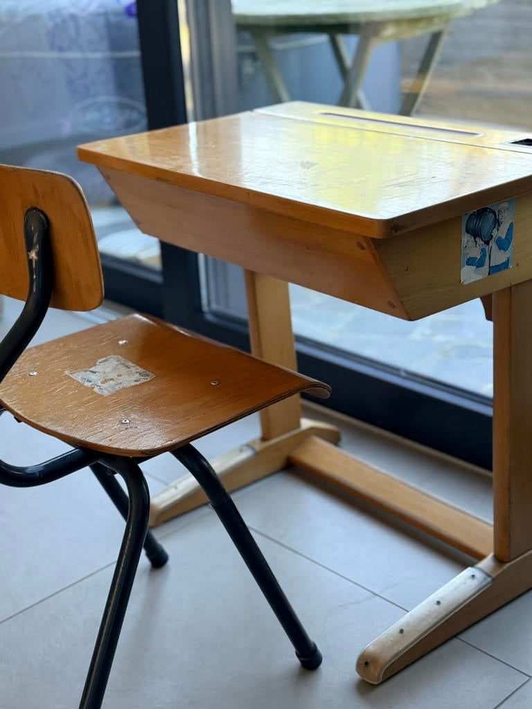 Schoolbankje / lessenaar ouderwets, Ophalen, Gebruikt, Tafel(s) en Stoel(en)