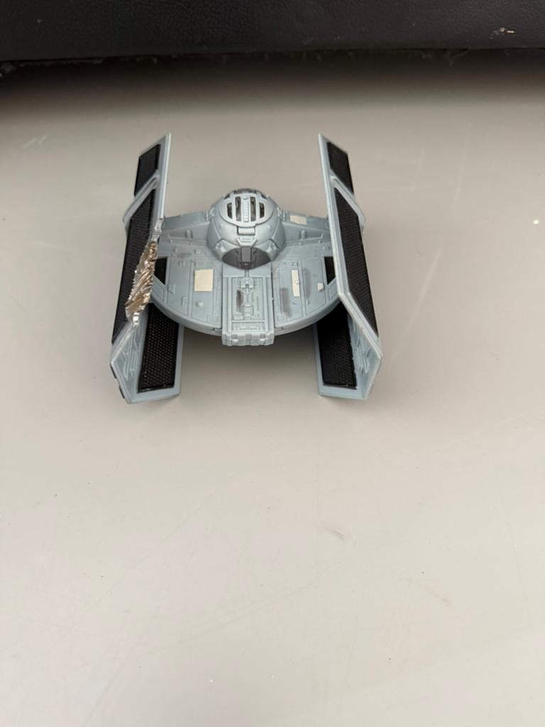 Star Wars Vader Tie fighter battle damage 2002, Verzamelen, Star Wars, Ophalen of Verzenden, Gebruikt, Actiefiguurtje
