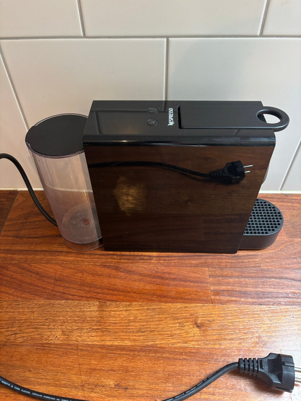 Nespresso Krups Essenza Mini - Zwart, Witgoed en Apparatuur, Ophalen, Koffiemachine, Zo goed als nieuw, 1 kopje