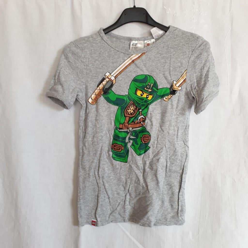 T-shirt met korte broek, lego NINJAGO. Mt 134-140, ., Ophalen of Verzenden, Zo goed als nieuw, .