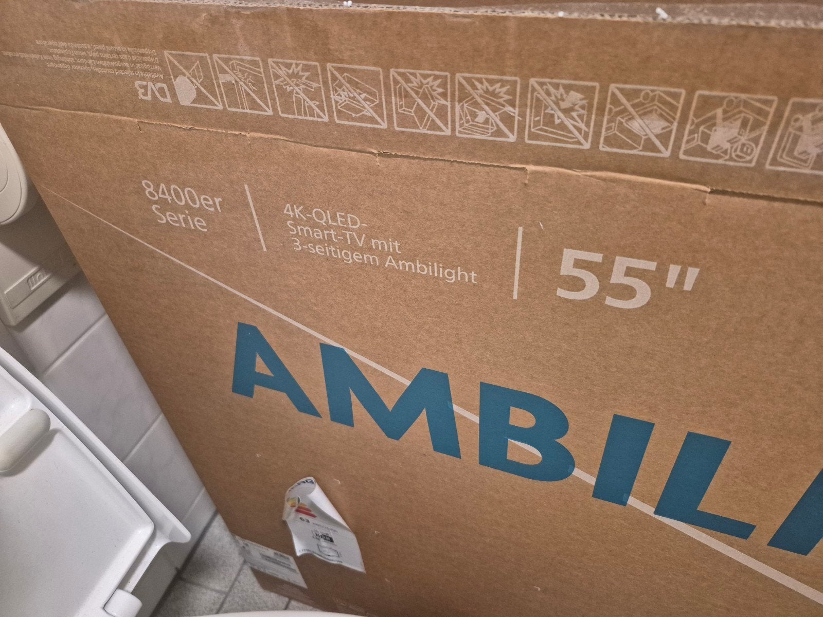 Nieuwe Philips 55 inch 4K QLED Ambilight Smart TV, Ophalen, Philips, Nieuw, 120 Hz