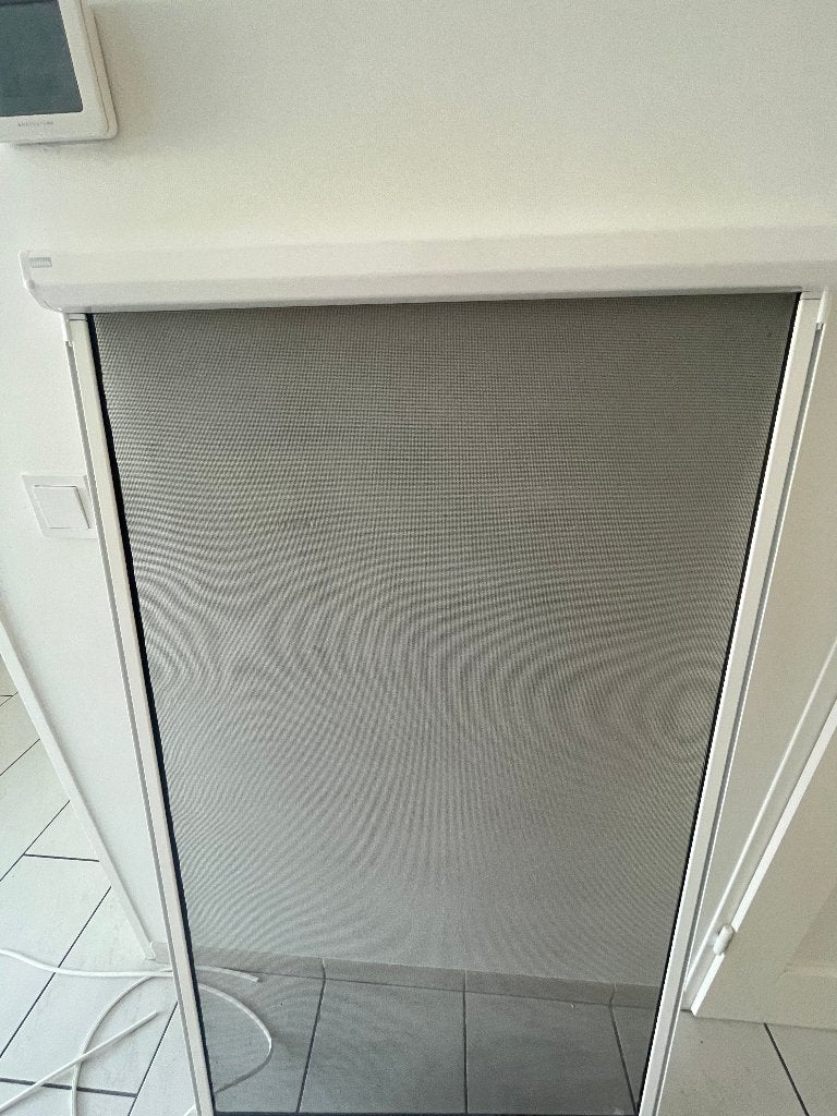 Unilux Super+ raamrolhor (76 cm breed x 136 cm hoog), Doe-het-zelf en Verbouw, Ophalen, Kunststof, Gebruikt, Minder dan 80 cm
