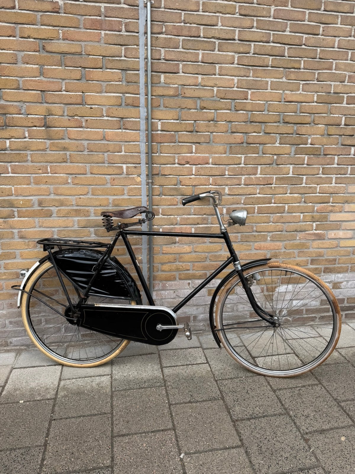 Oude batavus herenfiets antiek, Ophalen, Gebruikt, Batavus