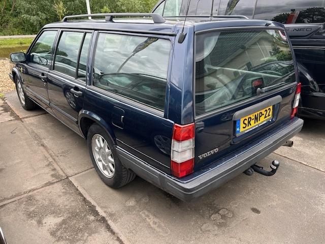 Volvo 940 2.3 LPG G3 in nieuwstaat ! trekhaak, airco, nwe ko, Auto's, Oldtimers, Blauw, Origineel Nederlands, Handgeschakeld, Volvo