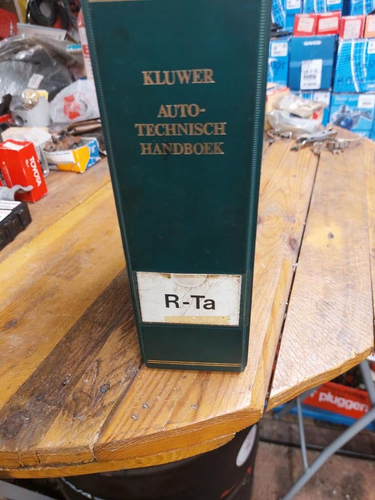 AUTOTECHNISCH HANDBOEK RENAULT R5 R9/11 R18 R20/30, Auto diversen, Handleidingen en Instructieboekjes, Ophalen of Verzenden