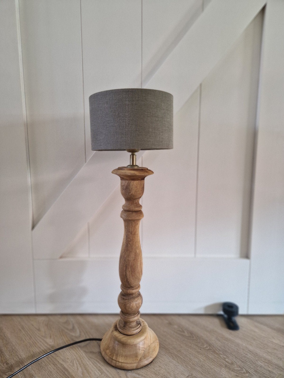 Houten lampenvoet, Ophalen