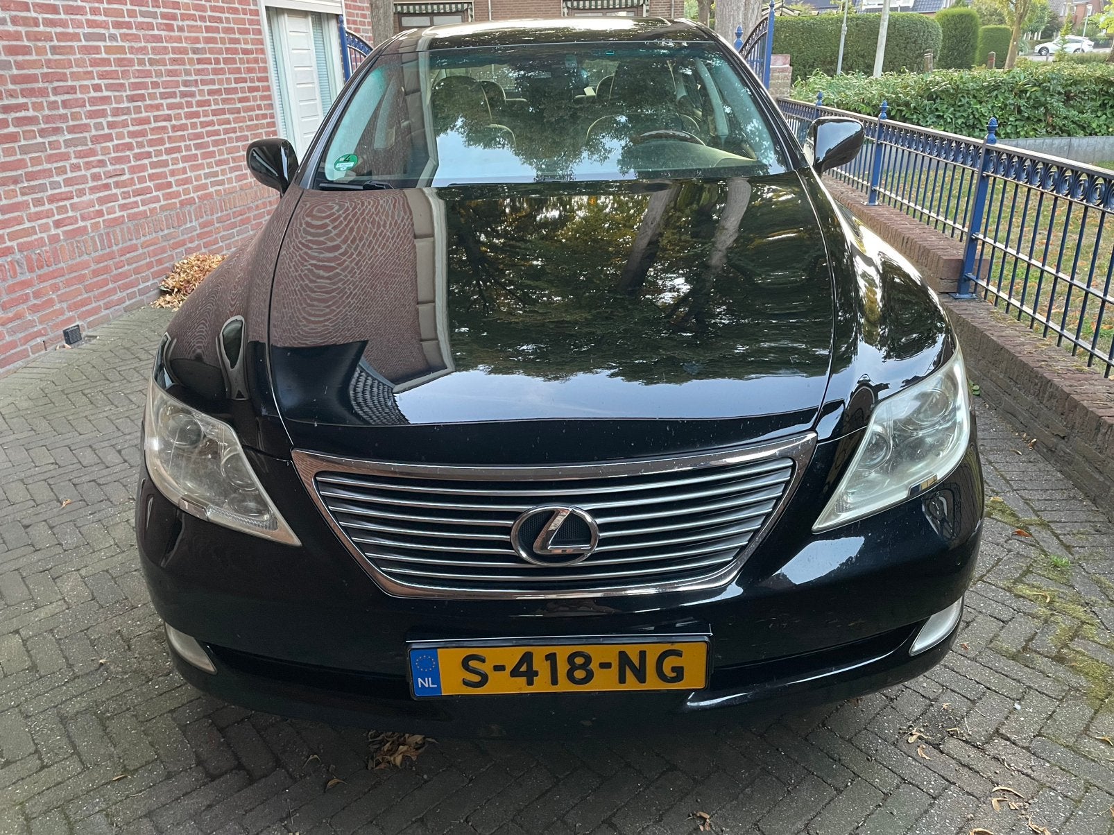 Lexus LS(-H) 4.6 AUT 2008 Zwart, Automaat, Achterwielaandrijving, 2000 kg, 4608 cc
