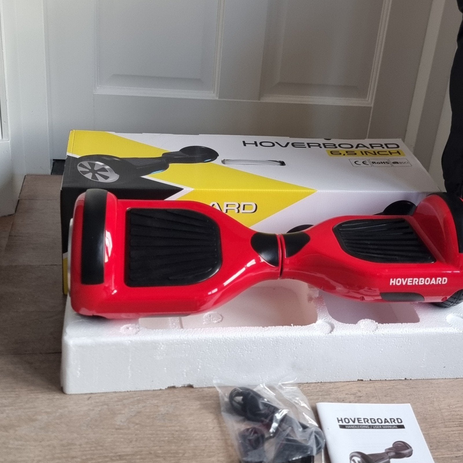 Nieuw in doos hoverboard 6.5 inch rood, Ophalen of Verzenden, Nieuw