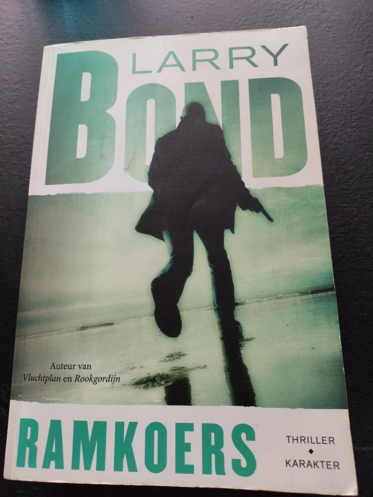 Larry Bond Ramkoers in nette staat, Ophalen of Verzenden, Zo goed als nieuw