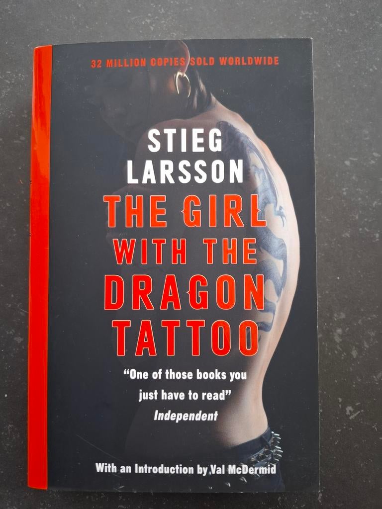 The Girl with the Dragon Tattoo - Stieg Larsson (Engels), Ophalen of Verzenden, Gelezen, Stieg Larsson, Fictie