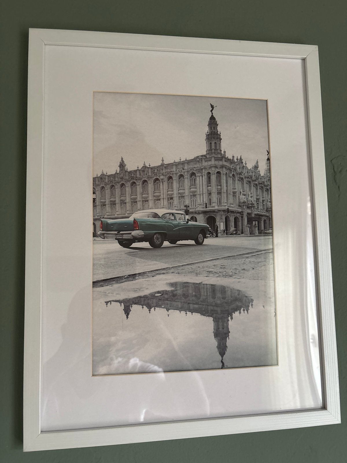 Ingelijste foto Cuba met klassieke auto, Ophalen of Verzenden
