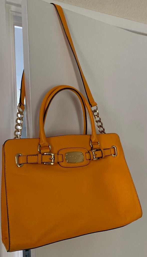 Michael Kors Hamilton tas vintage yellow groot, Ophalen of Verzenden, Zo goed als nieuw, Geel, Handtas