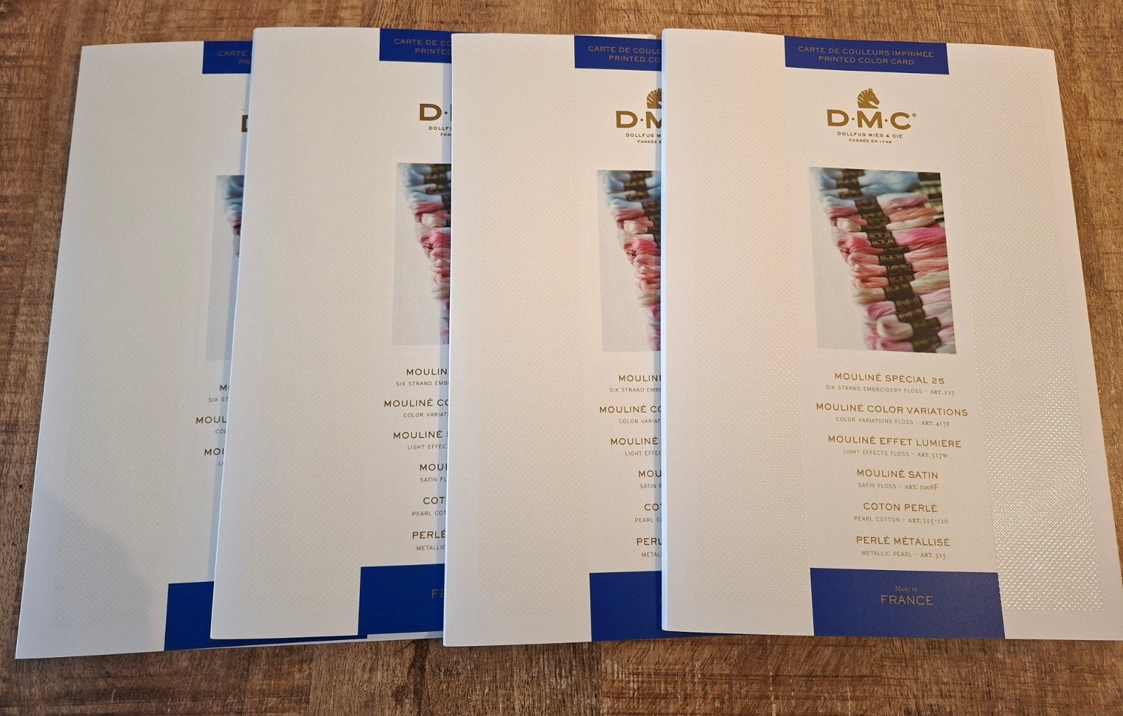 DMC kleurenkaart, gedrukt, 68314 ILLZACH, Nieuw, Ophalen of Verzenden, Borduurgaren of Zijde