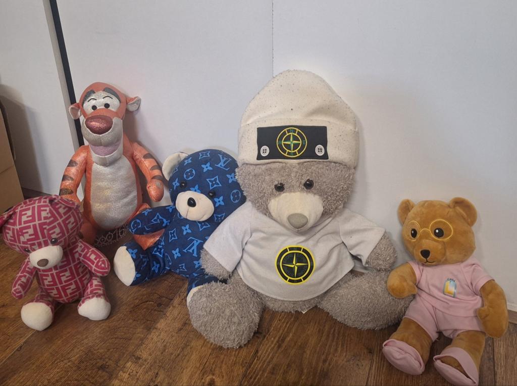 Knuffels, Verzamelen, Beren en Cherished Teddies, Ophalen of Verzenden, Zo goed als nieuw, Stoffen beer, Overige merken