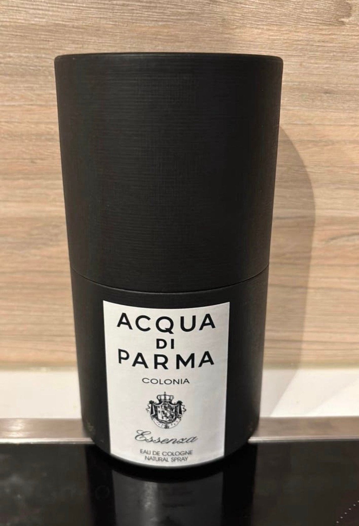 Acqua di parma colonia essenza 180ml eau de cologne, Sieraden, Tassen en Uiterlijk, Ophalen of Verzenden, Zo goed als nieuw