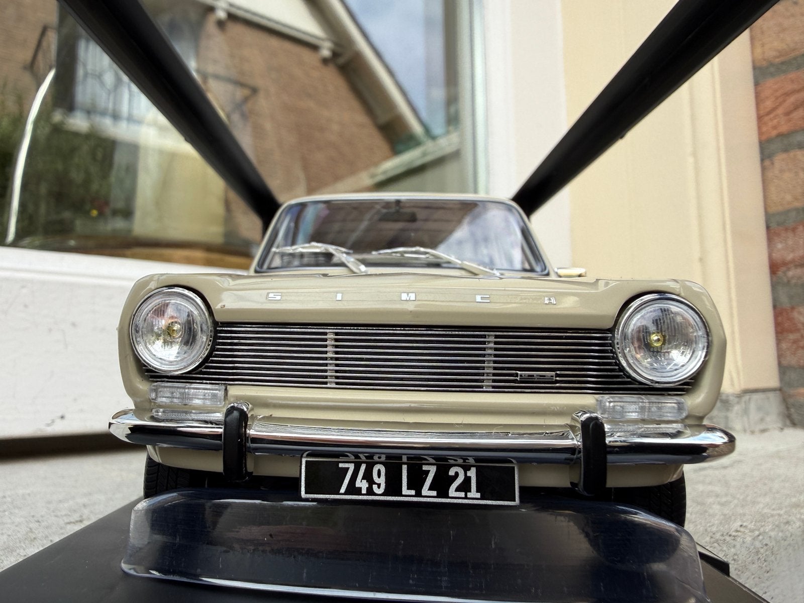 1:18 Simca 1100 GLS Antheor Beige 1968 Norev 185758, Auto, Norev, 70-72 Av. de Bohlen, Vaulx-en-Velin, 69120, France, Norev