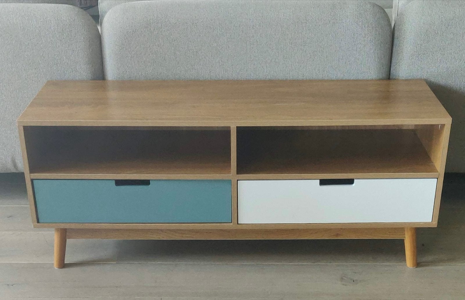 Modern stijlvol TV-meubel met lades en open vakken, Ophalen, 100 tot 150 cm, Zo goed als nieuw, Minder dan 100 cm