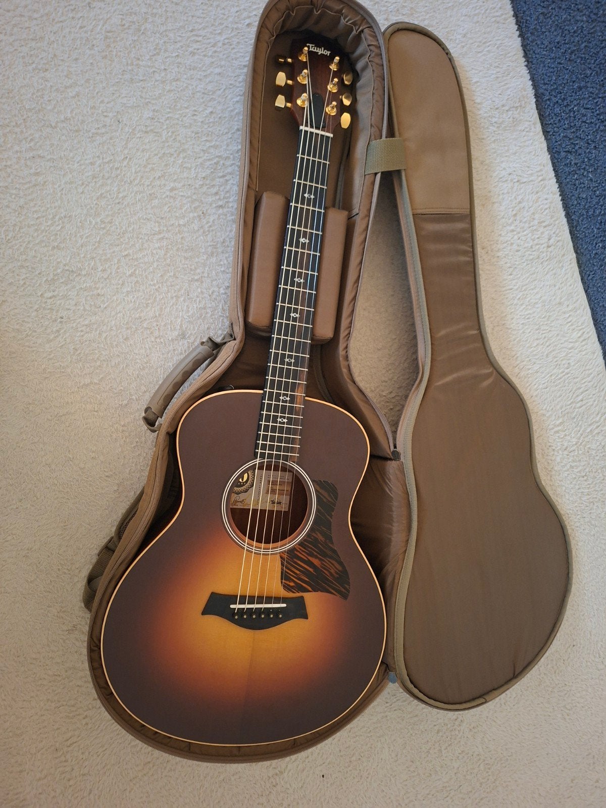 Taylor 50th Anniversary GS Mini-e Rosewood LTD, Ophalen, Zo goed als nieuw, Western- of Steelstringgitaar, Met koffer
