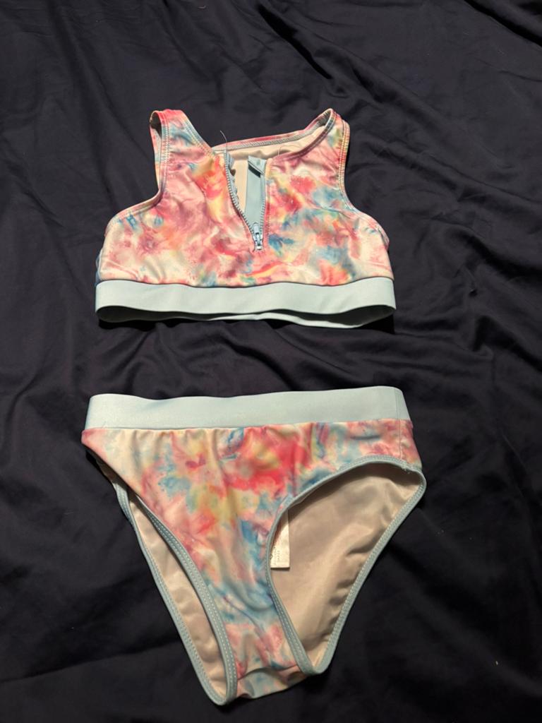 Bikini kleurtjes maat 134, Ophalen of Verzenden, Zo goed als nieuw, Meisje, Sport- of Zwemkleding