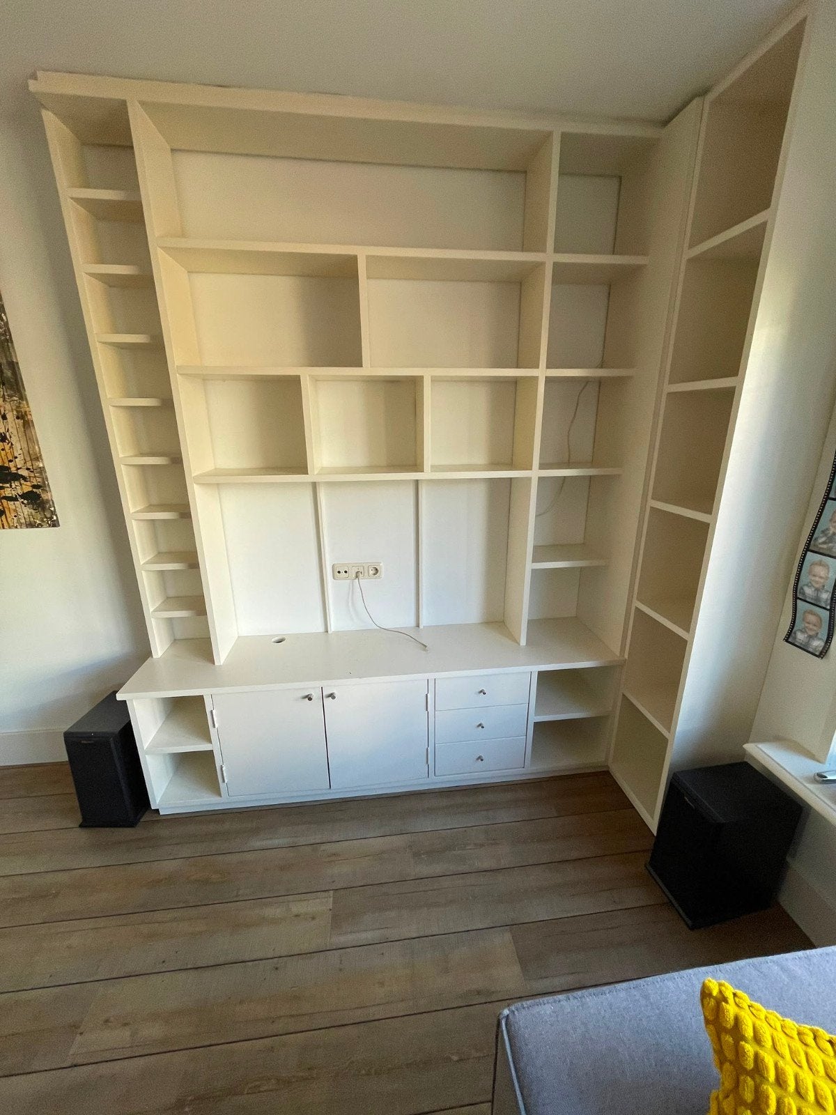 Grote open kast van MDF, driedelig, Ophalen, Overige materialen, Gebruikt, Met deur(en)