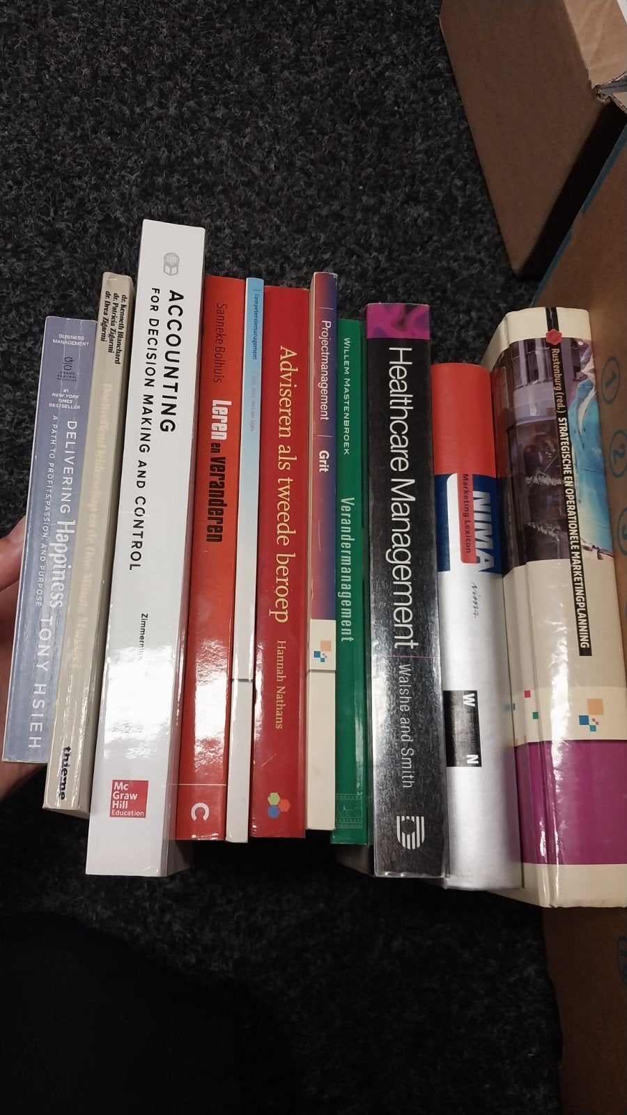 11 managementboeken, Ophalen, Zo goed als nieuw