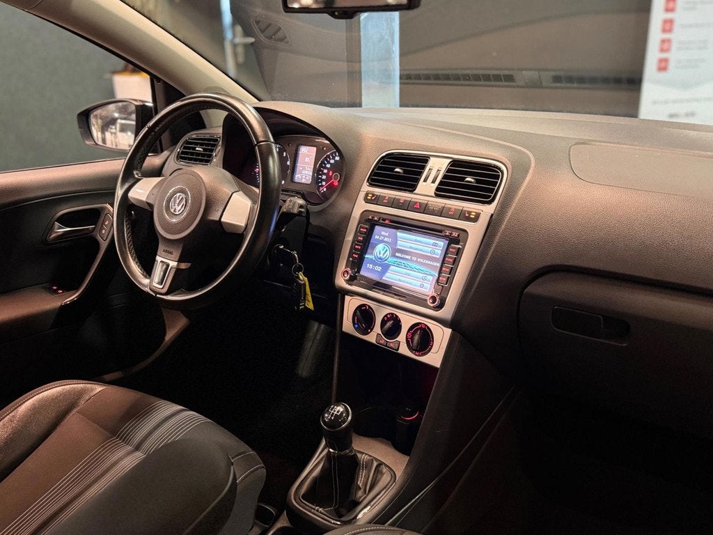 Volkswagen POLO 1.2 Match | Cruise | Navi | Stoelverw | Pdc, Auto's, Volkswagen, Voorwielaandrijving, Euro 5, 972 kg, Zwart