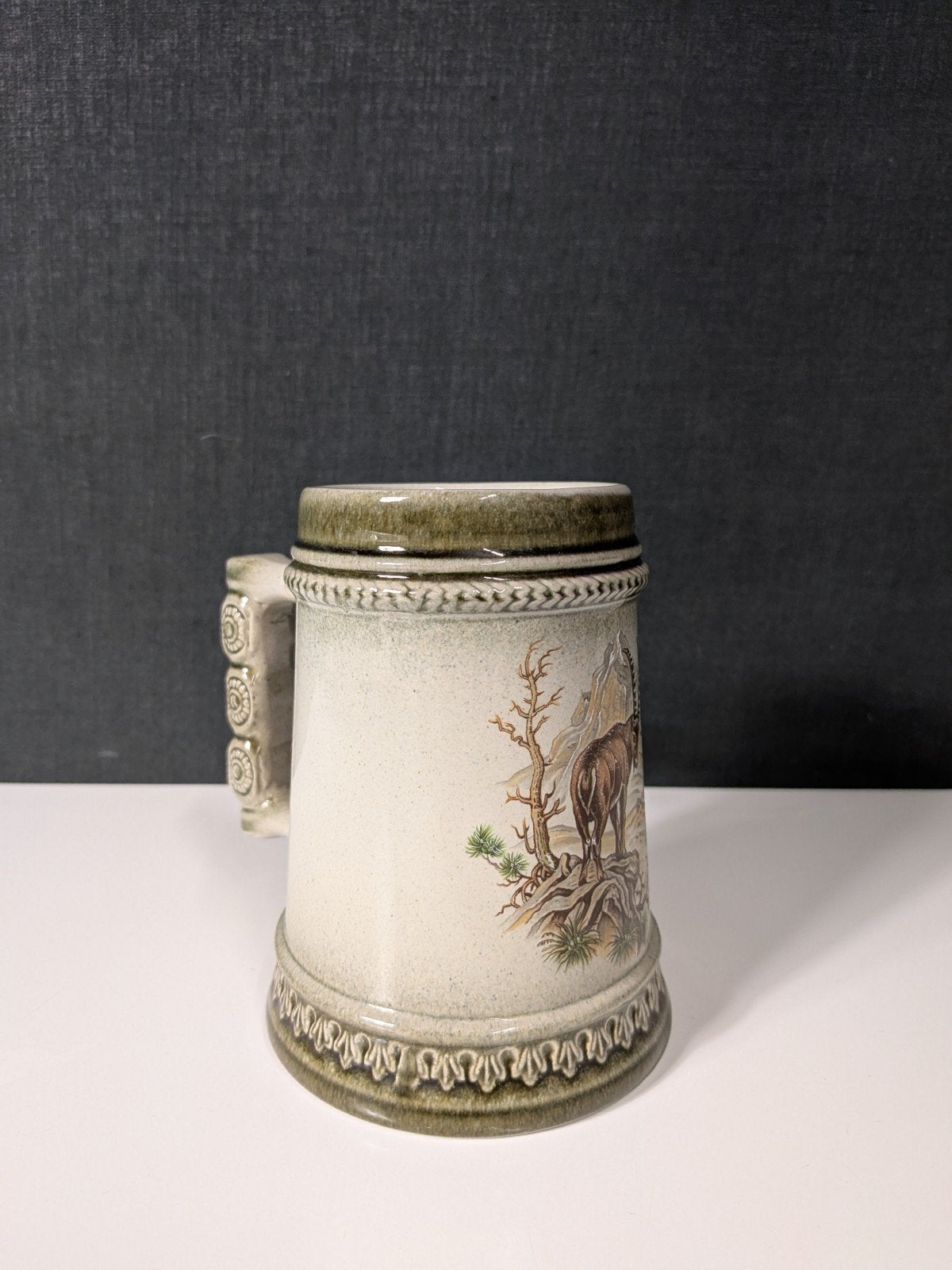 Vintage Gerzit Bierpul met Steenbok – 14 cm, Ophalen of Verzenden, Gebruikt, Pul(len), Overige merken