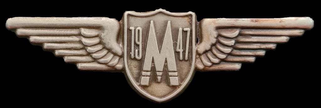 Motobécane 1947 pin- bronskleur, Verzamelen, Verzenden, Nieuw, Transport, Speldje of Pin