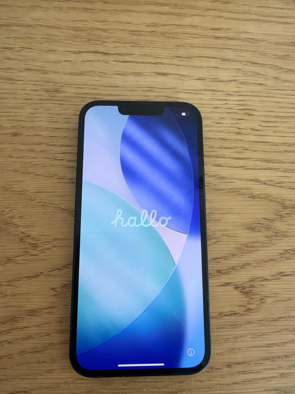 iPhone 13 - 256 GB - Zwart -  4 jaar oud