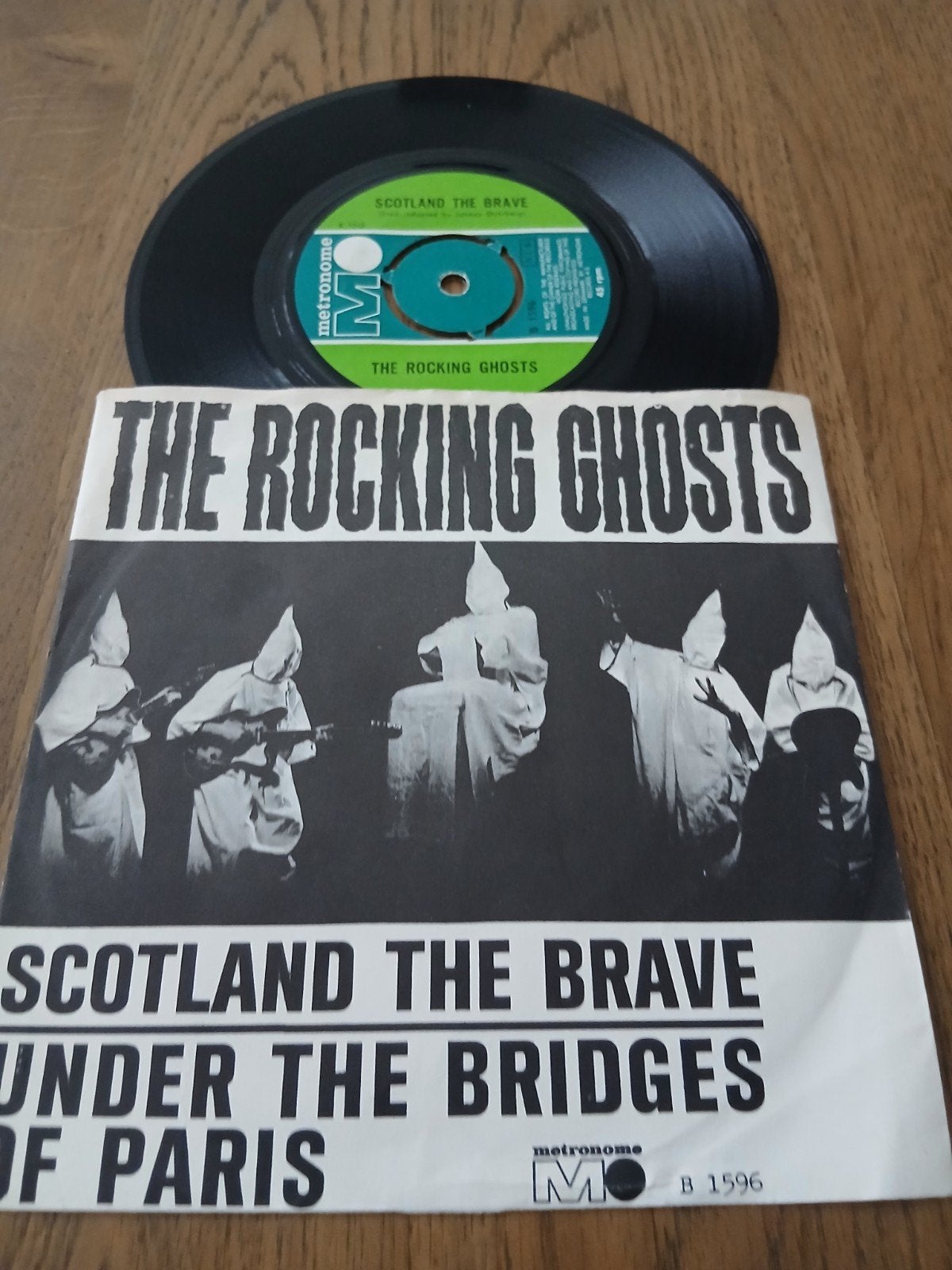 VINYL SINGLE  THE ROCKING GHOSTS, Ophalen of Verzenden, Zo goed als nieuw, Overige formaten, Poprock