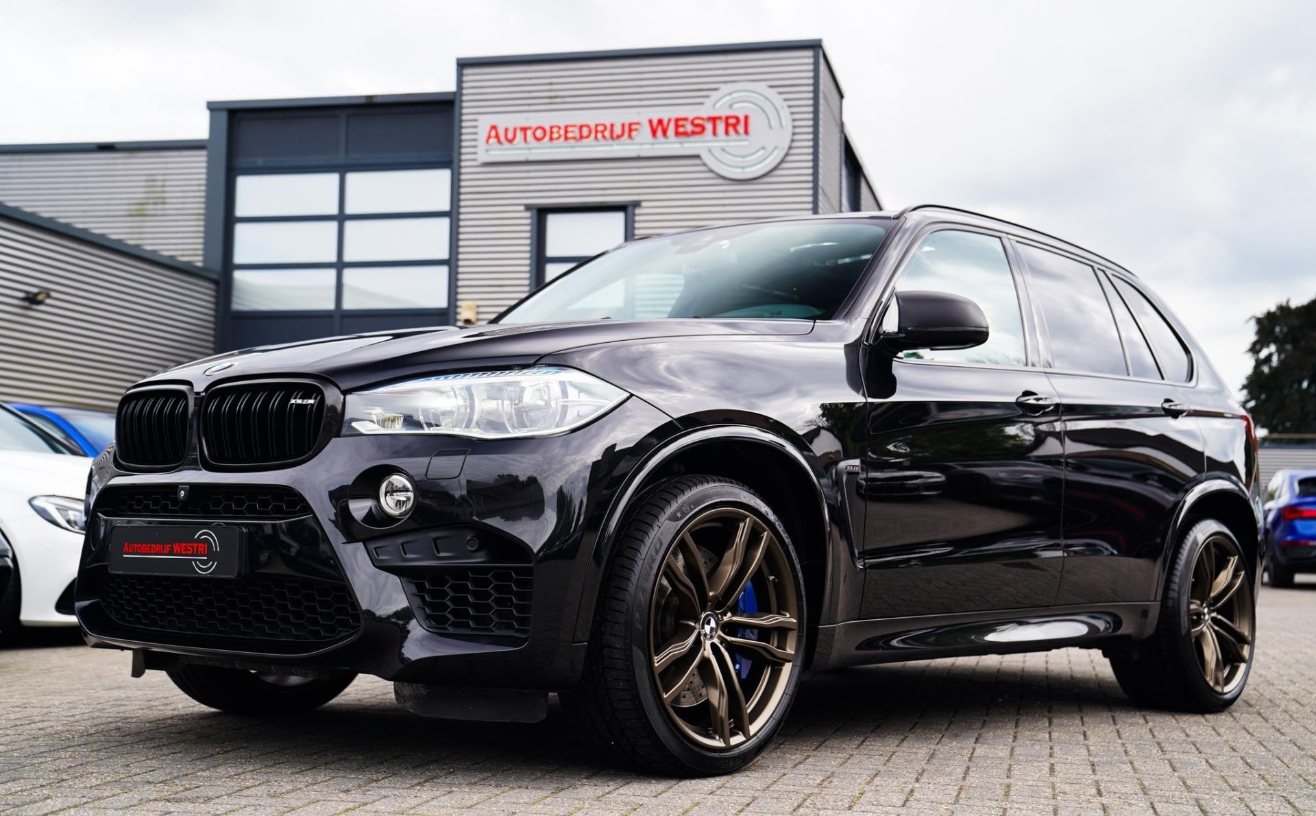 BMW X5 M | Carbon | ABC Sport uitlaat | 100% Dealer onderhou, Automaat, Dealer onderhouden, Gebruikt, 4395 cc