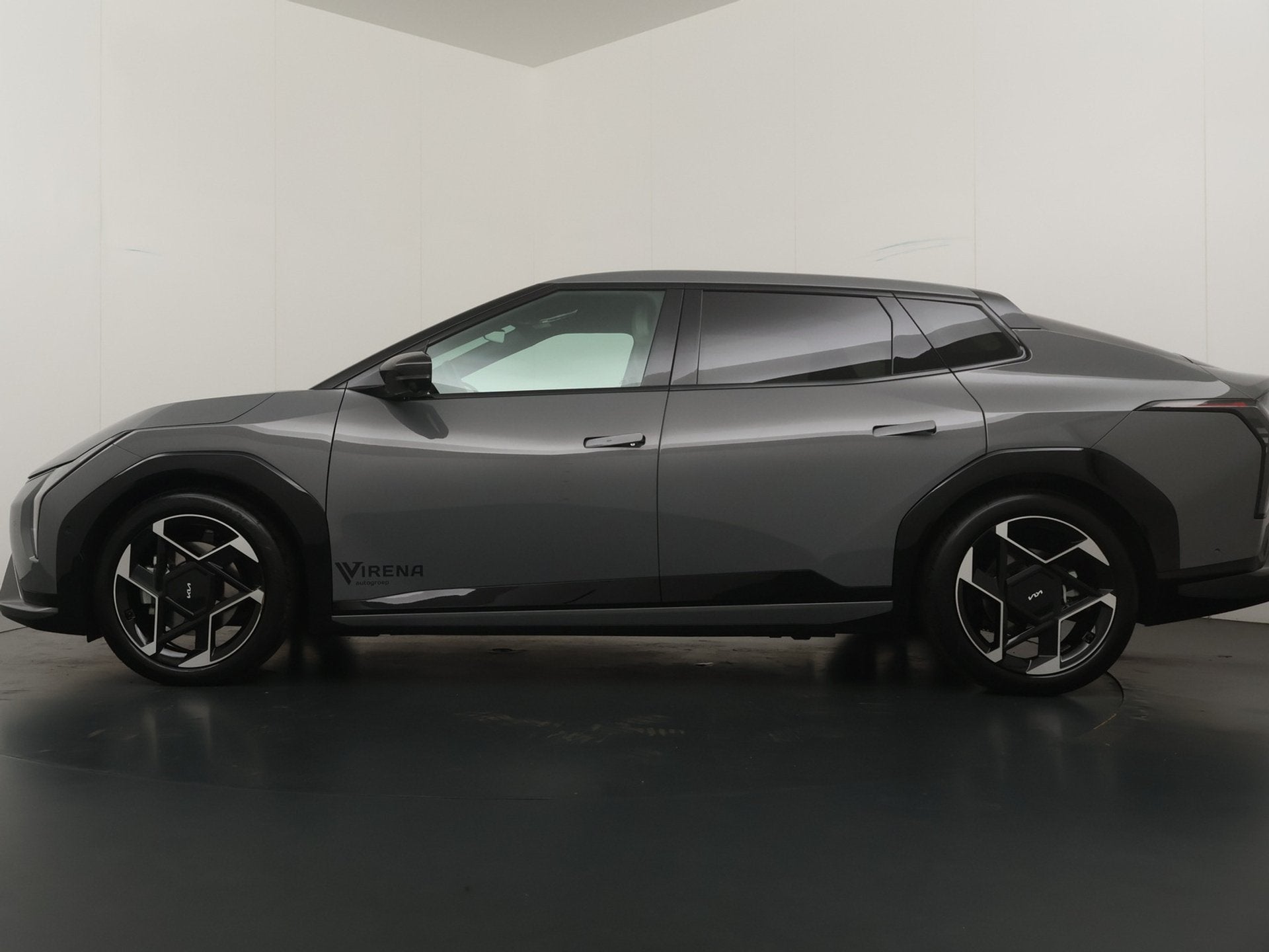 Kia EV4 Fastback GT-PlusLine 81.4 kWh FULL OPTIONS - *DEMO*, Auto's, Kia, 12 maanden, 1814 kg, Zwart, Elektrisch