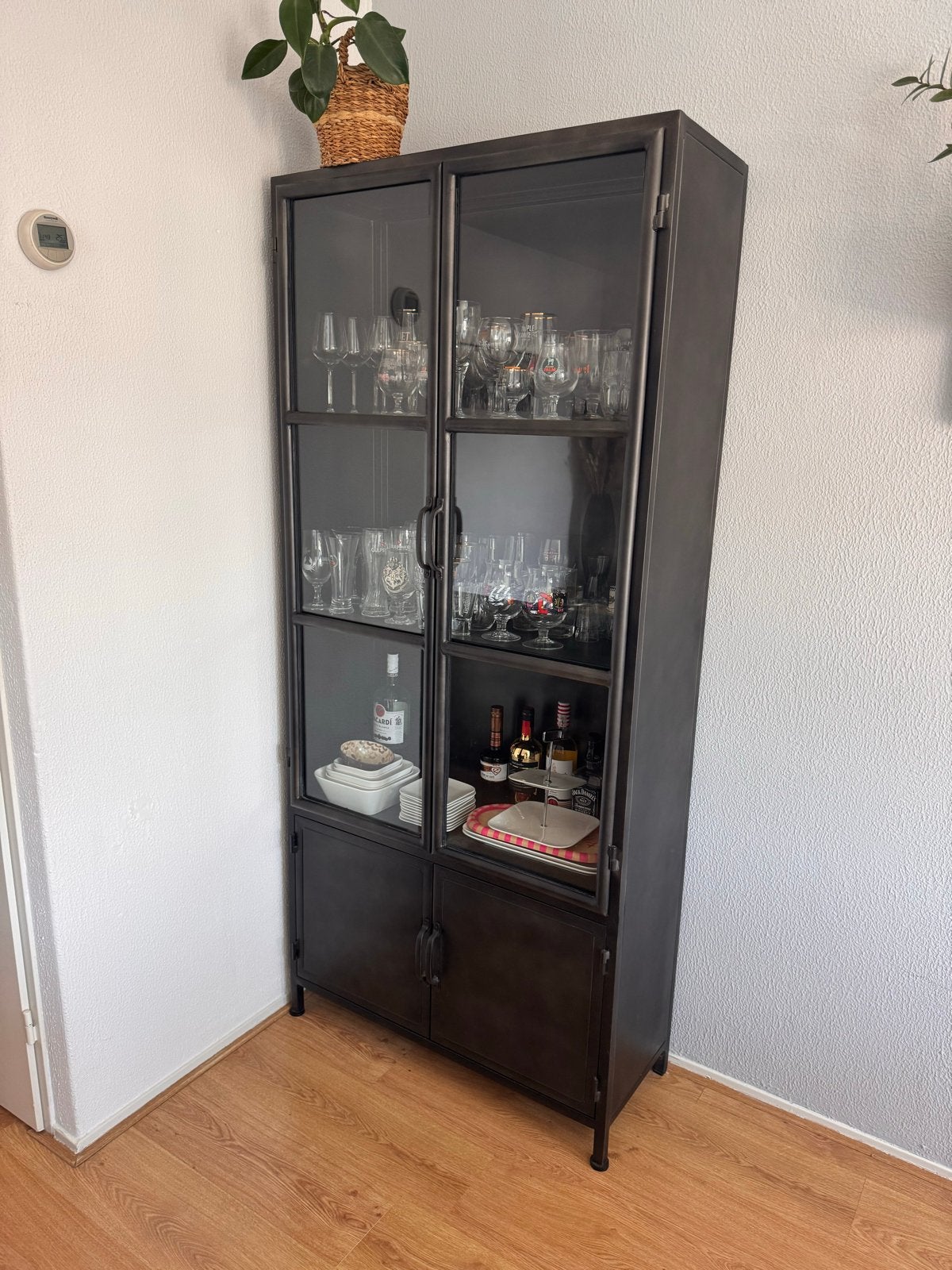 Industriële vitrinekast te koop!, Huis en Inrichting, Ophalen, 200 cm of meer, 50 tot 100 cm, Zo goed als nieuw