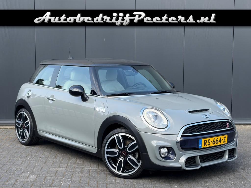 Mini COOPER S 2.0 192pk JCW Pakket LED Leder Carplay Navi pr, Auto's, Mini, 1998 cc, Gebruikt, Euro 6, 4 stoelen