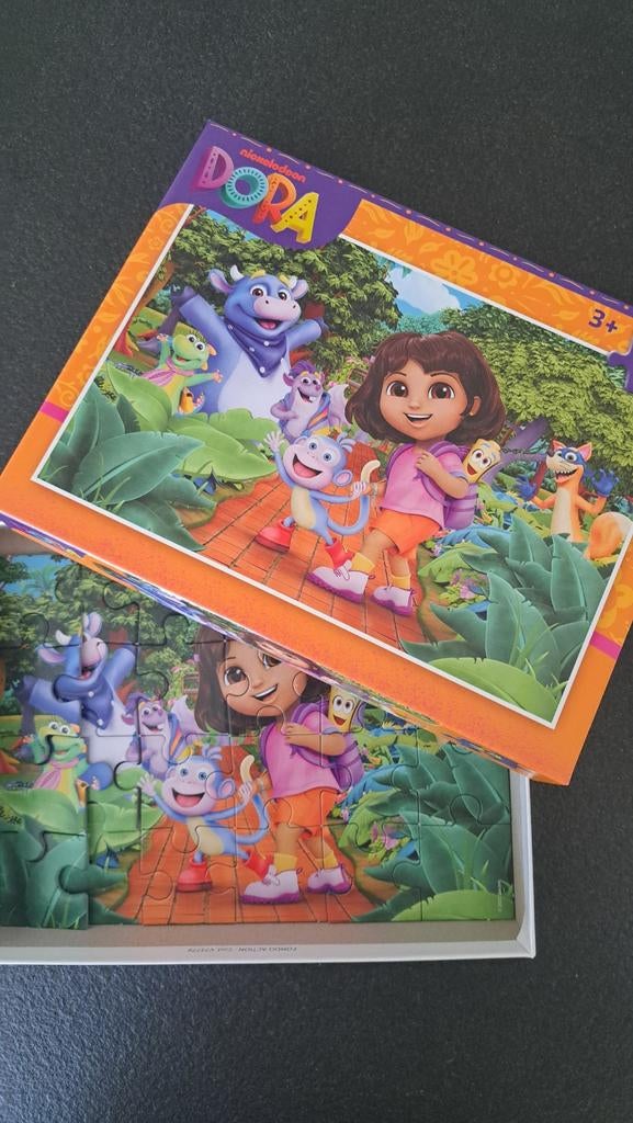Dora de Explorer puzzel 24 stukjes - Nieuwstaat, Ophalen of Verzenden, 10 tot 50 stukjes, Zo goed als nieuw, 2 tot 4 jaar