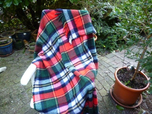 mooie wollen geruite plaid, Ophalen of Verzenden, Gebruikt