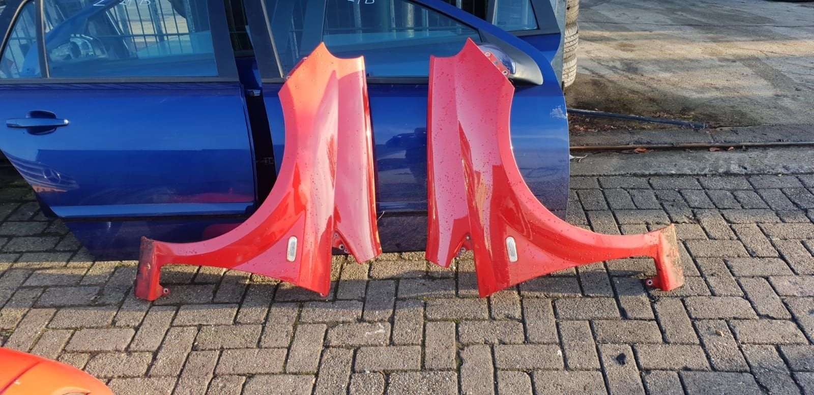 FIAT GRANDE PUNTO VOORSCHERMEN BJ 2008, Gebruikt, -, -, Ophalen of Verzenden