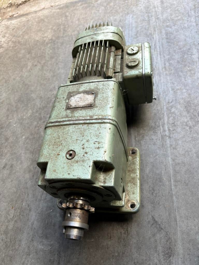 Reductie motor Mannesmann Demag, Ophalen