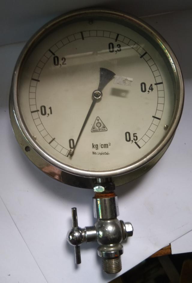 manometer 0,5 kg/cm2, Antiek en Kunst, Ophalen of Verzenden